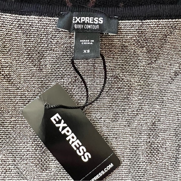 Express Body Contour Printed Knit Dress NWT Women’s XS - Picture 7 of 9